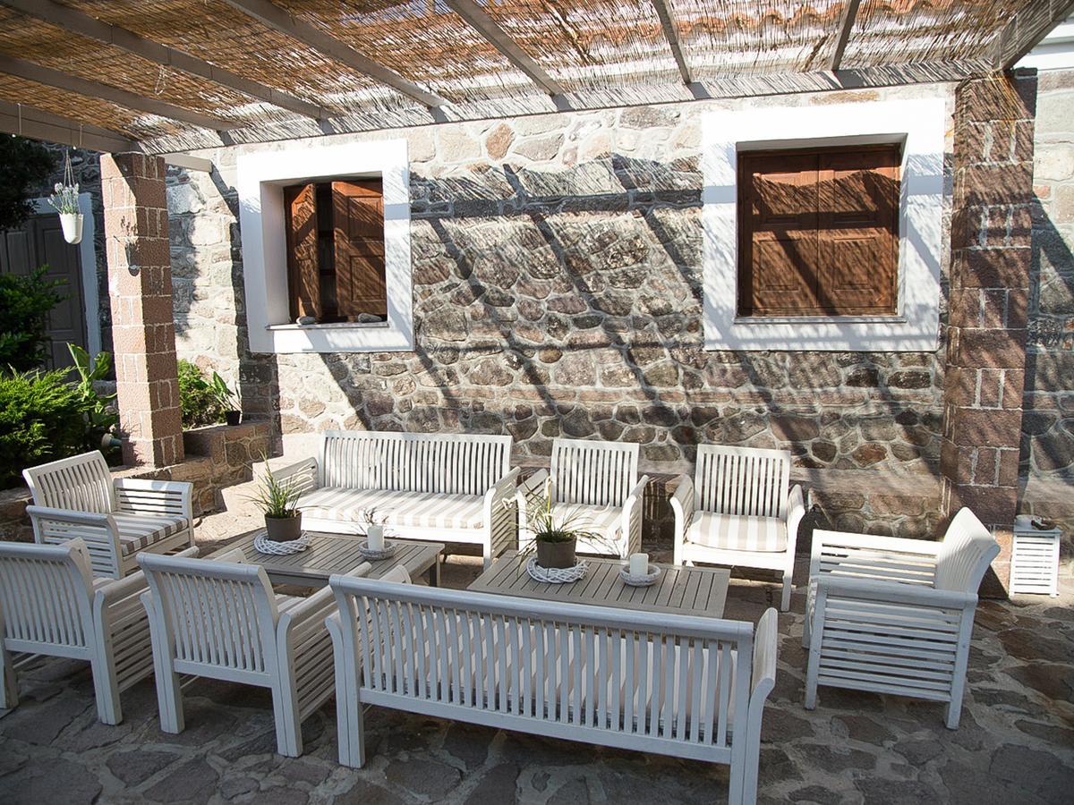 Olive Press Hotel & Apartments Mythimna Zewnętrze zdjęcie